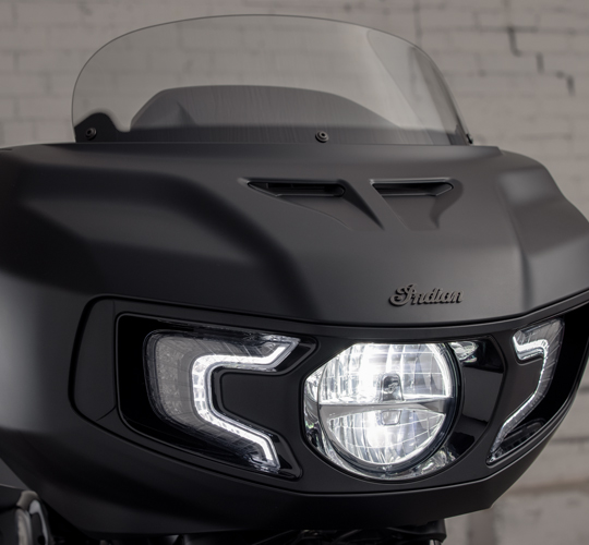 AGGRESSIVER STIL, DER FÜR SICH STEHT